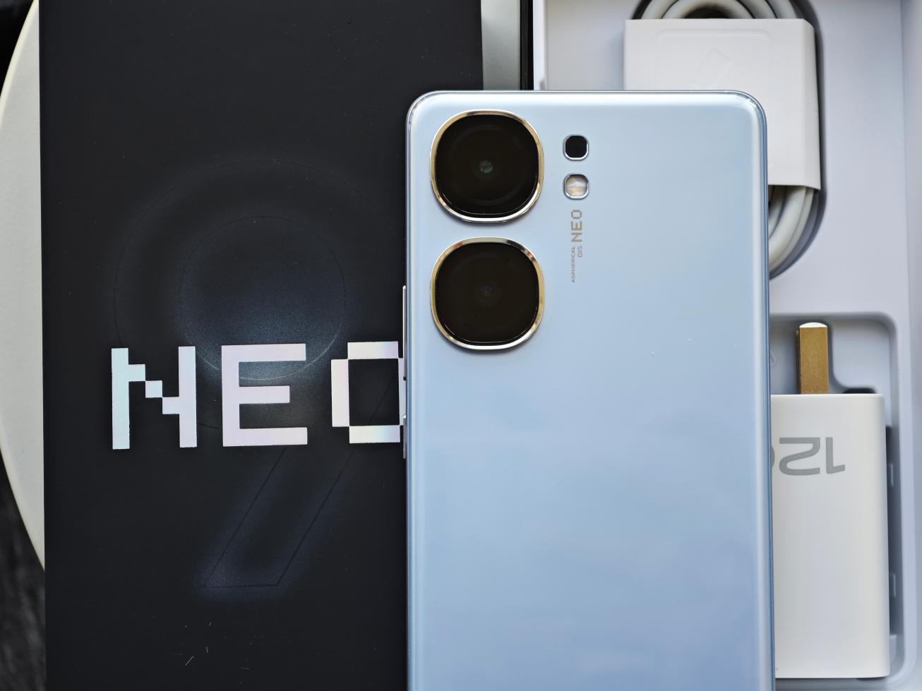 iQOO Neo9 Pro评测:内外兼顾 焕然一新