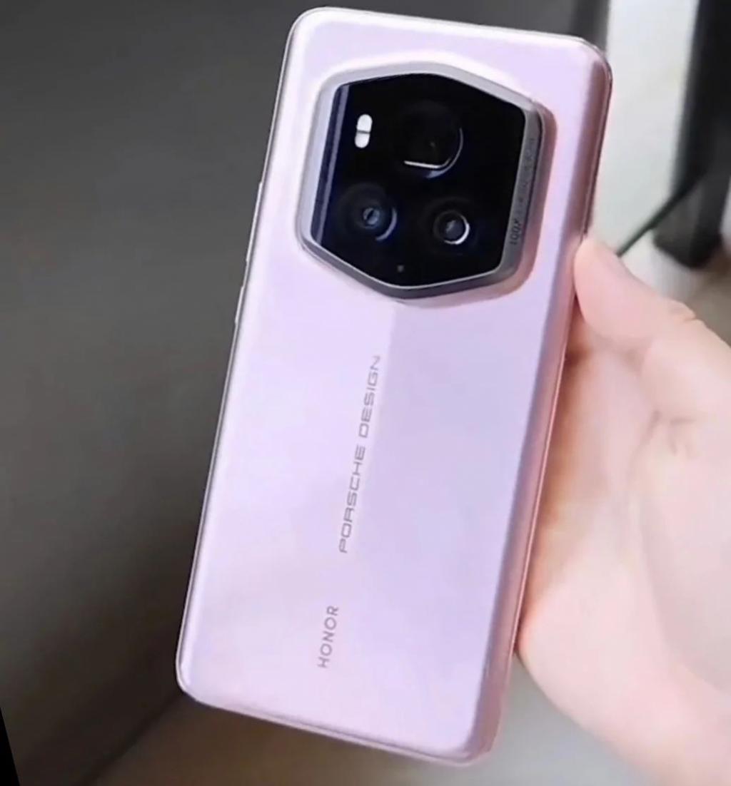 8999 起?荣耀 Magic6 至臻版 / 保时捷设计今晚发布