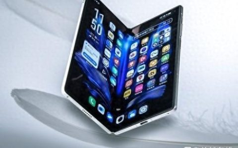 vivo X Fold3 高清图赏 轻至 219g 的折叠屏见过没？