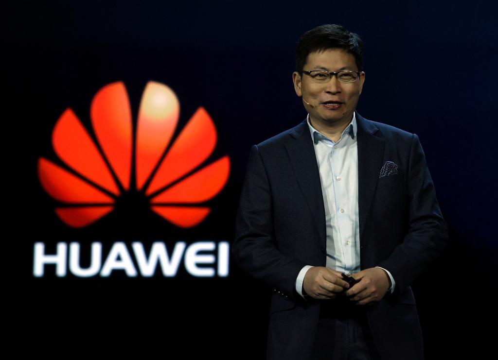 任正非下令禁止说遥遥领先?余承东回应:谣言