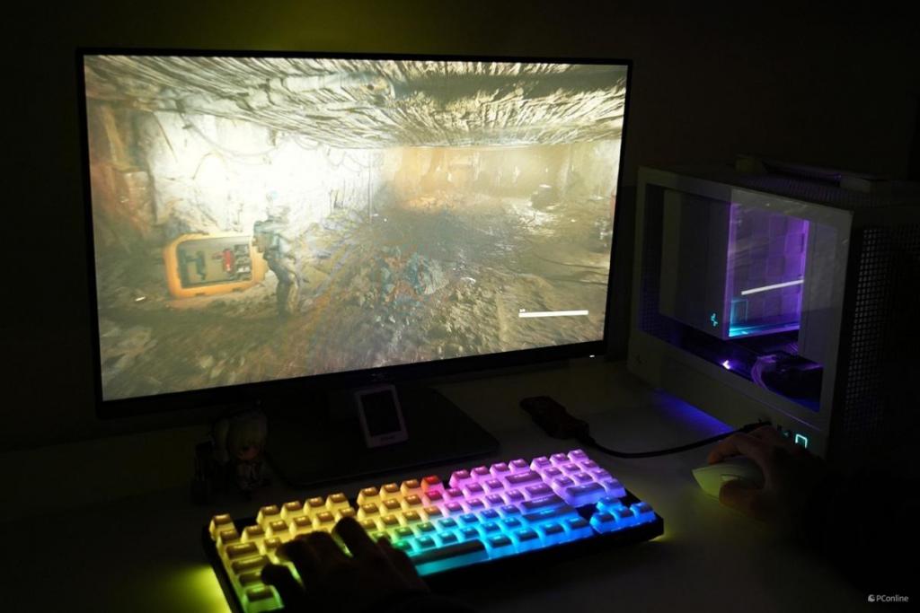纯白便携 ITX 机箱 九州风神 CH160 试装体验
