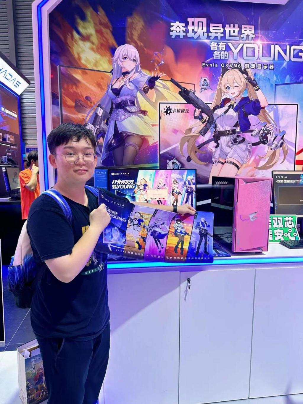 ChinaJoy 2024 Evnia 俄罗斯小姐姐吸睛全场!