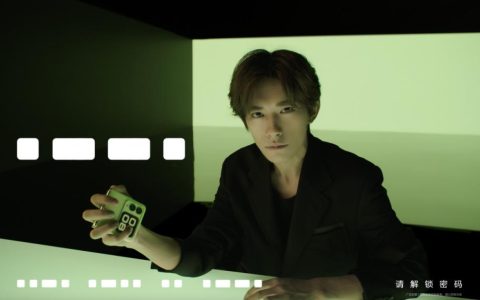 华为 nova Flip 惊喜亮相！nova 系列首款小折叠，再度诠释潮流美学！