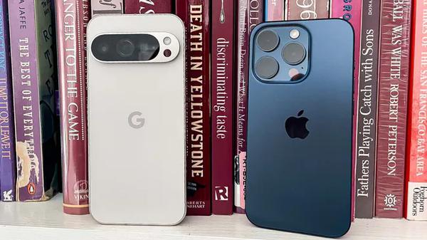 苹果和谷歌两大旗舰七轮对决 iPhone 15 Pro 以 4 分惜败