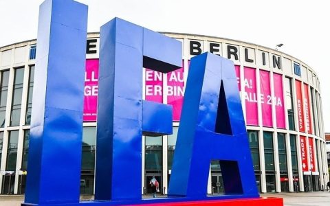 ?IFA 2024 家电展前夕：? 三星与 LG 将携新型人工智能家电亮相柏林 ?