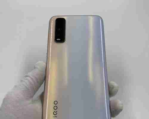 iqoou1充电器的特点与性能解析(高速充电、智能适配、安全保护)