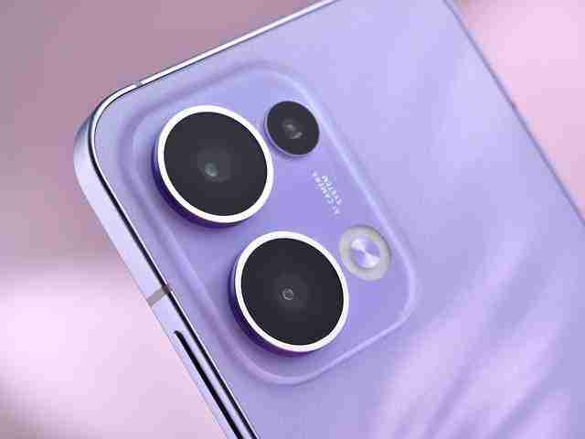 OPPO Reno13 系列上手:超美“果味儿”小直屏