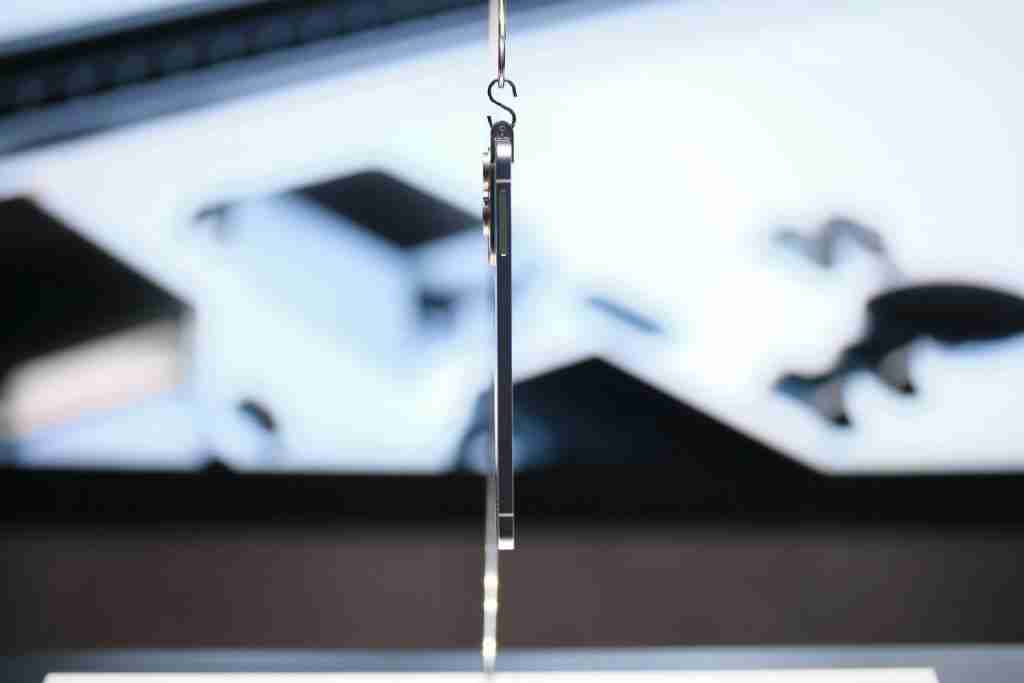 比薄更薄?曝三星 S25Edge 机身厚度仅 5.84mm