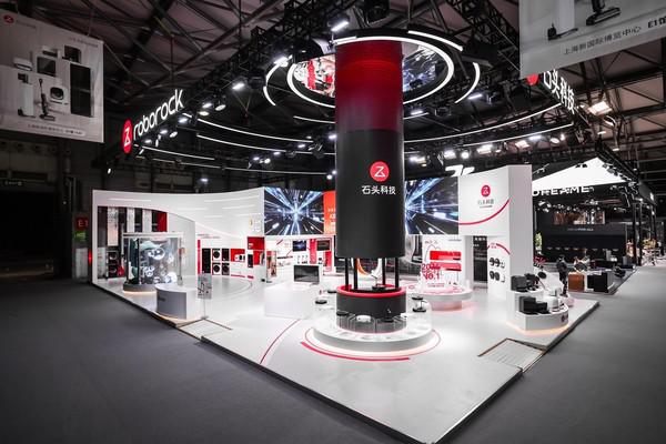 AWE2025 盛大启幕:全球“双冠王”石头科技携黑科技新品再攀巅峰