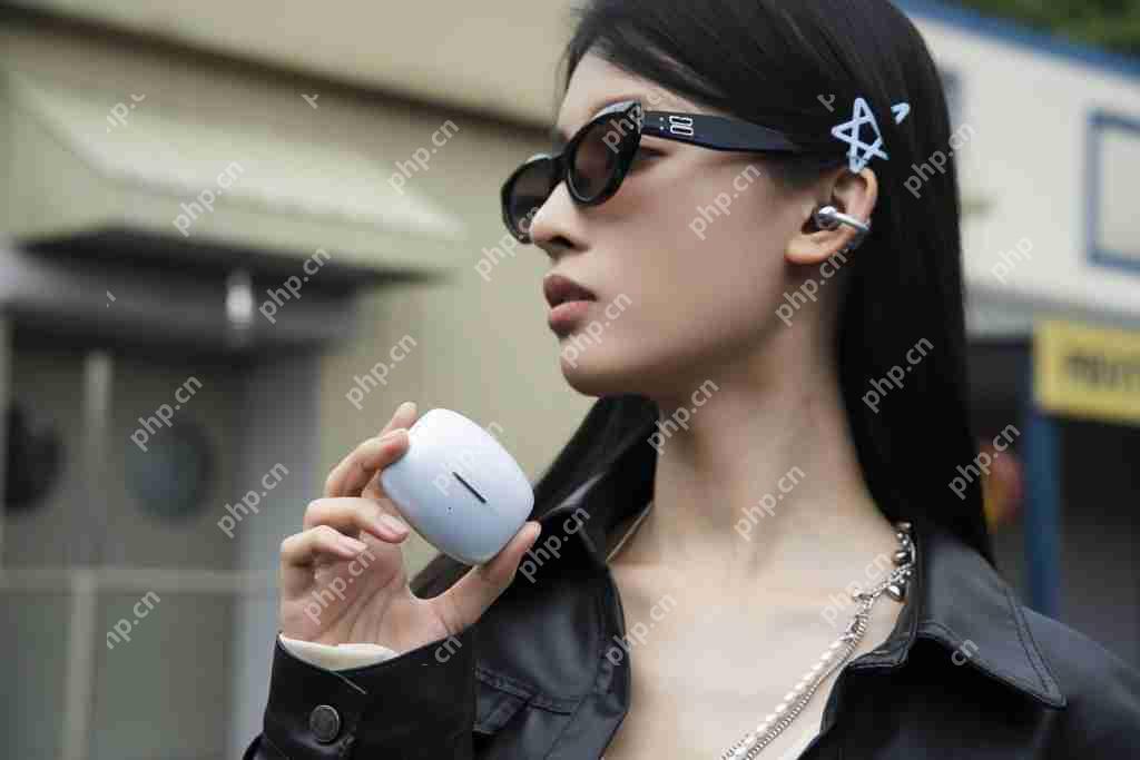 OPPO Enco Clip 珠光海图赏:轻盈科技美学入耳