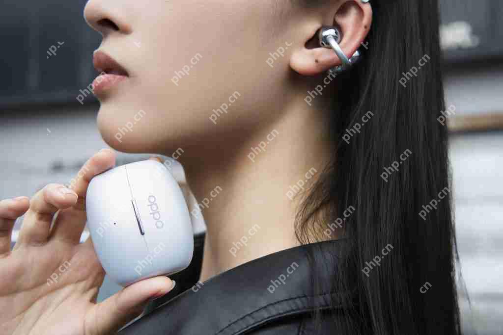 OPPO Enco Clip 珠光海图赏:轻盈科技美学入耳