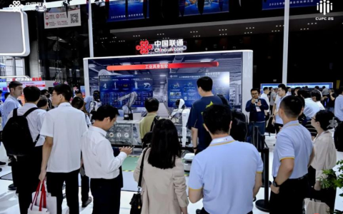 震撼现场！联通数科秀具身智能“硬科技”，全面赋能工业智能化升级