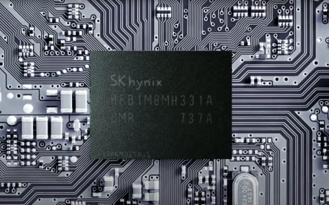 领先三星：SK 海力士被曝推进 1c DRAM 六层 EUV 工艺