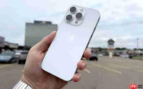 假扮FBI特工！犯罪团伙持枪劫走物流中心200部iPhone