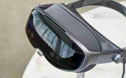 vivo Vision 探索版：398 克超轻机身 一次谨慎而勇敢的“视界”初探