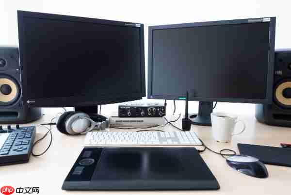 电脑启动了但是屏幕黑屏无信号 教你几步快速修复