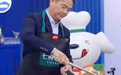 刘强东现场直播炒菜出Bug：称这煤气灶不会是从马云那买的吧