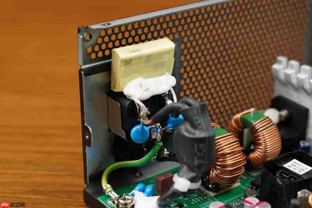 航嘉重火力 AX850P 三叉戟电源评测 高能效 + 高性价比