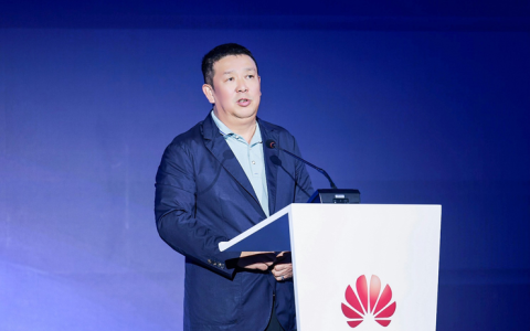 华为联合行业知名企业发布制造与大企业领域系列AI创新方案及全球样板点