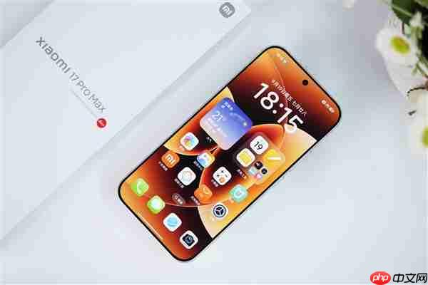 多一块屏对标iPhone 17 Pro Max!小米17 Pro Max图赏