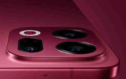 OPPO Find X9系列特别色亮相：红色机身 独创绒砂工艺