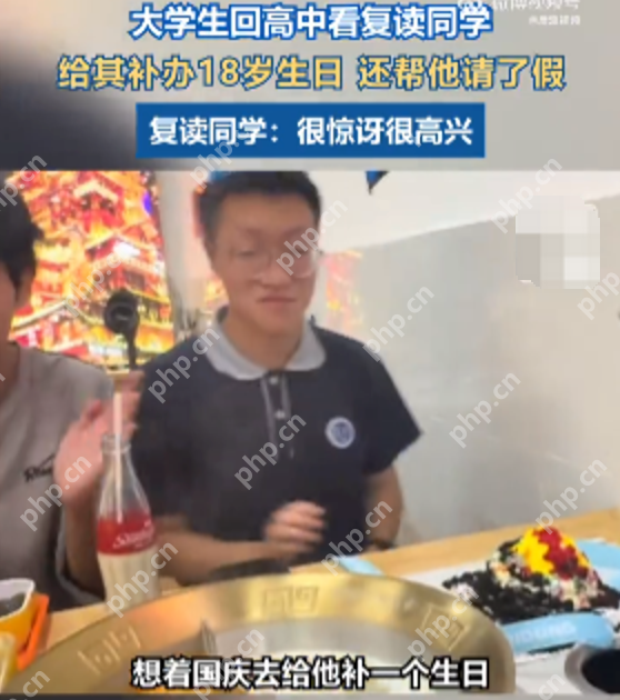 女生偷偷回高中给好友补过18岁生日 网友：这情谊比啥都珍贵 - 创想鸟