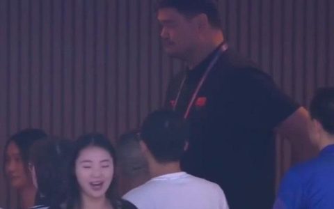 奥尼尔宣布即将开启中国行 姚明与奥尼尔的“姚鲨重逢”