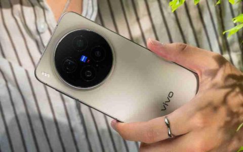 蔡司 2 亿影像王牌登场！vivo X300 Pro 拍巨片，巨出片！