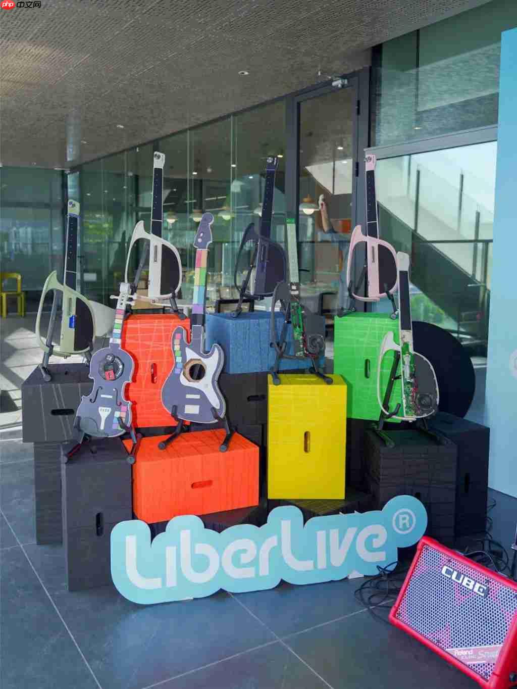 一把吉他卖出 10 亿后,LiberLive 选择自我革命