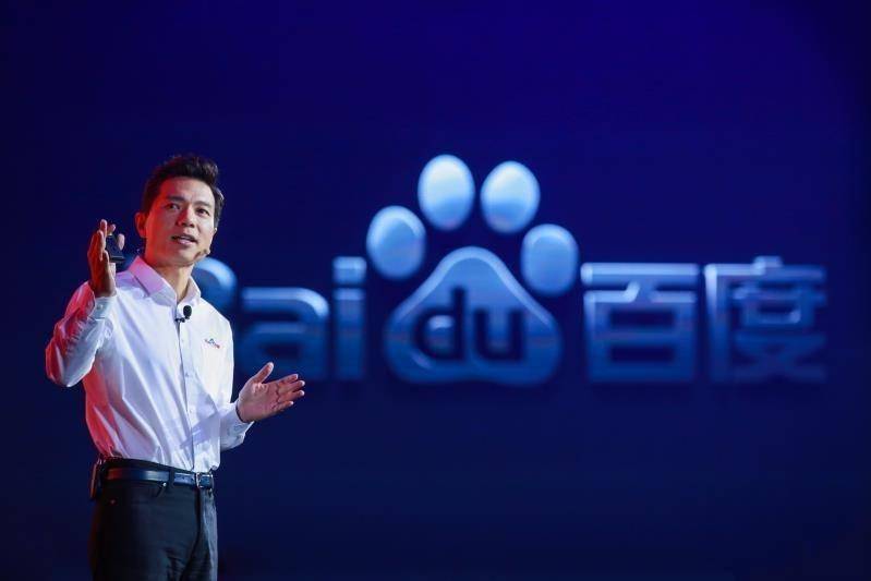 李彦宏:AI律师可以让你高速超速不交罚单!
