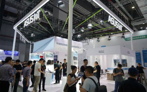 加速制造业智能转型：华硕AI智慧工厂解决方案助力