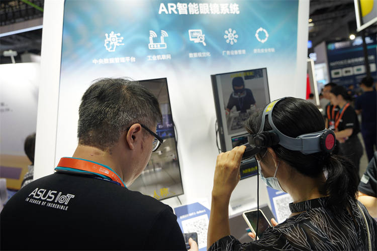 加速制造业智能转型:华硕AI智慧工厂解决方案助力