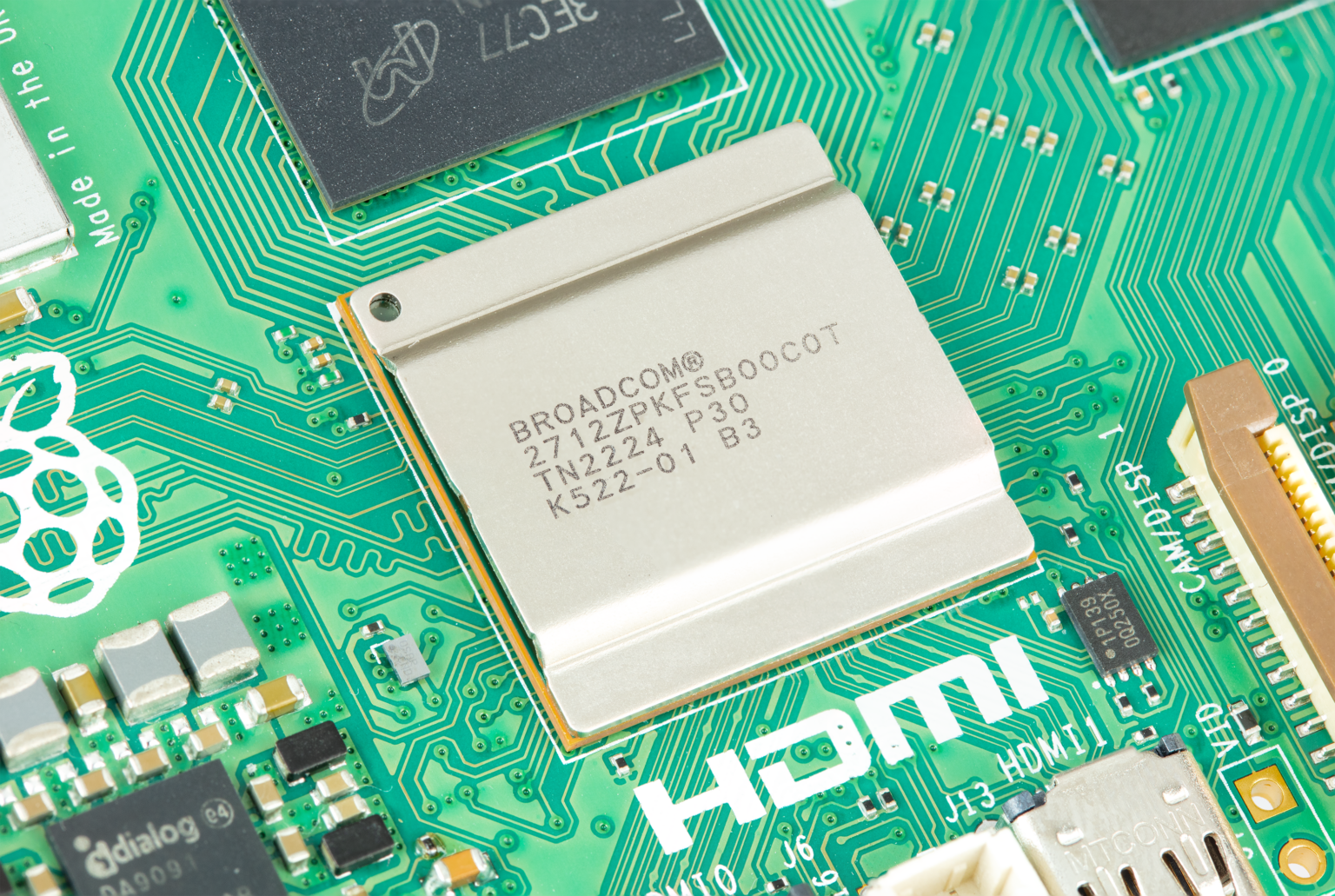 树莓派5来了:算力提升2.5倍,支持PCIe,438元起售