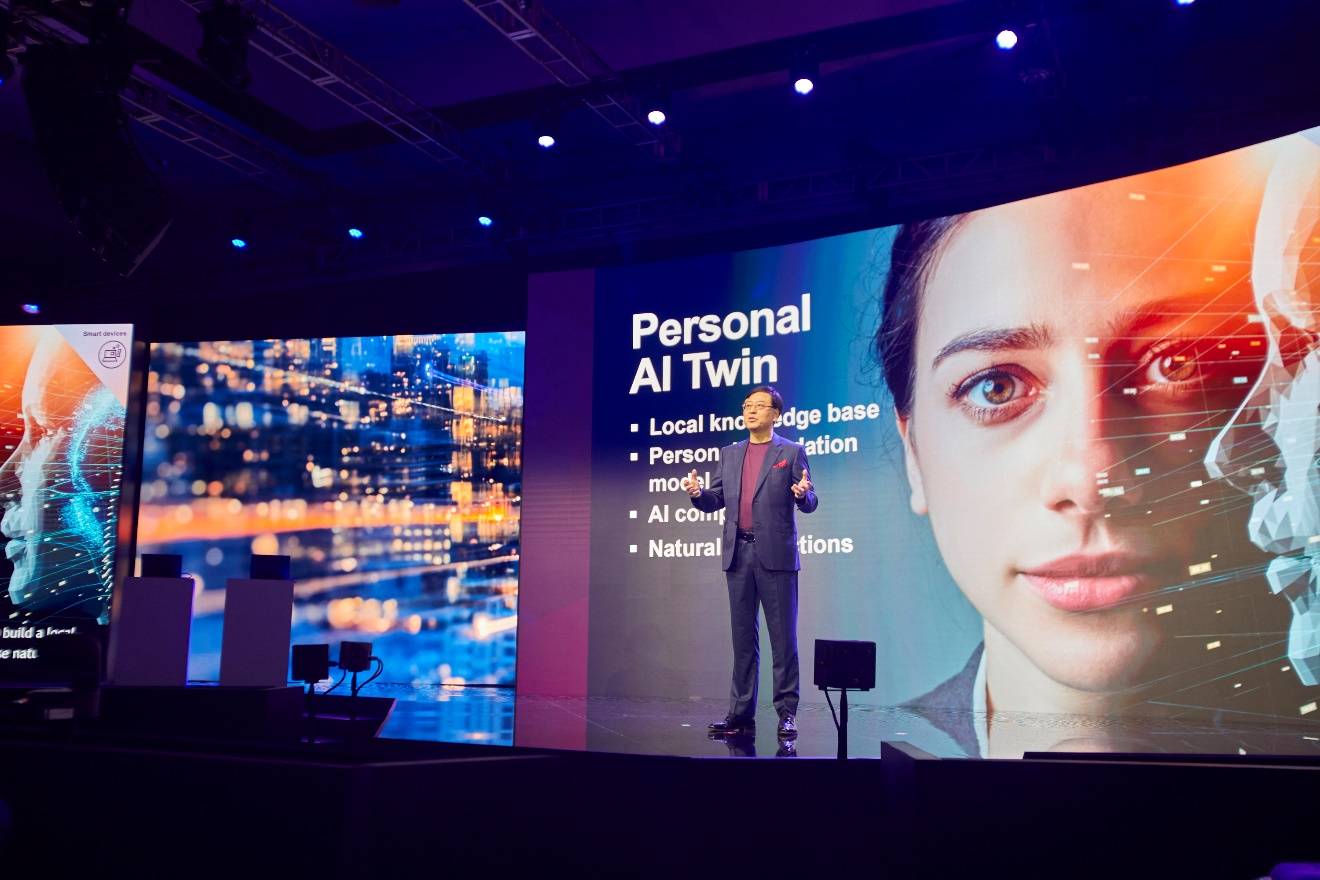 联想Tech World2023:充分释放人工智能技术的力量