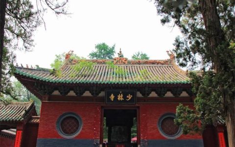 少林方丈释永信前往美国Meta探讨“禅宗与人工智能”，网友质疑：科学是否能解释一切？