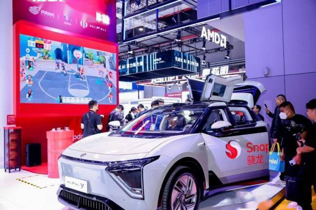 高通孟樸进博会演讲:将生成式AI用到骁龙终端,扩大5G+AI应用规模