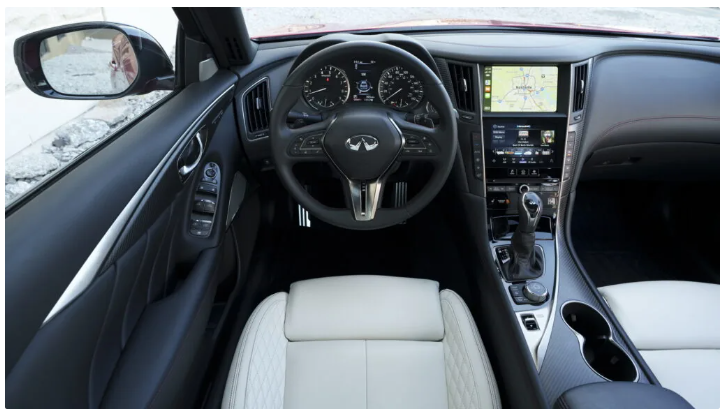 英菲尼迪Q50 2024款发布,标配3.0T V6引擎和后驱系统