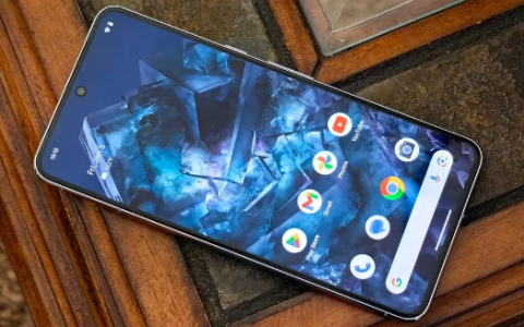 谷歌Pixel 8系列新功能：贴膜启动屏幕保护模式，提升触控体验