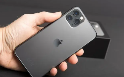 iPhone 15手机是否支持高刷新率？高刷新率的优势有哪些？