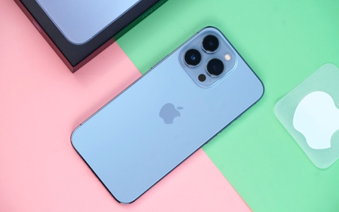 购买翻新iPhone是否划算？哪里购买翻新iPhone更可靠？