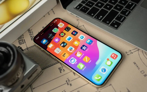 如何在已激活的iPhone上实现一键数据传输，以弥补错过的“快速开始”功能？
