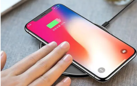 iPhone为什么充电时无法达到满电？如何修复此问题？