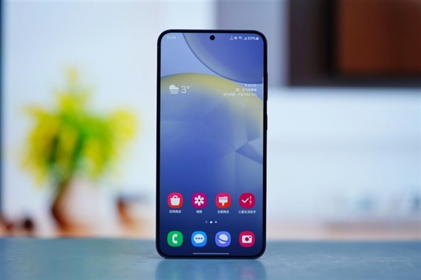 三星针对国行Galaxy S24系列推送全球最新系统更新,提升用户体验