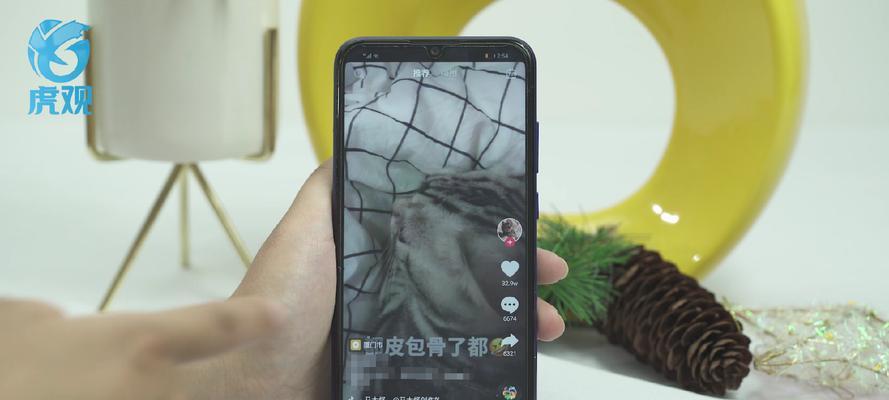 抖音视频合成技巧大揭秘(教你如何用抖音将两个视频合成为一个炫酷作品)