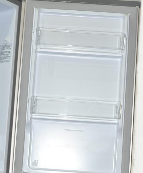 海信冰箱温度传感器的位置及作用(揭秘海信冰箱温度传感器的奥秘)