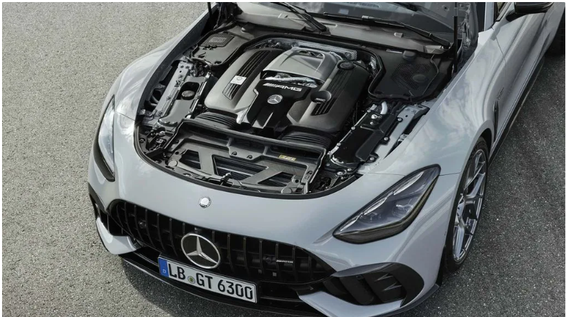 梅赛德斯-AMG GT 63 Pro震撼首秀:4.0T V8心脏,3.2秒破百,极速挑战317公里
