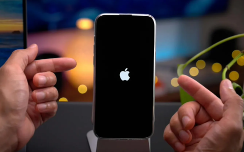 郭明錤爆料：苹果iPhone 17将不会使用新型主板材料