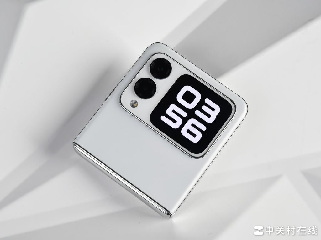 华为 nova Flip 开箱 轻薄新色，怦然“新”动
