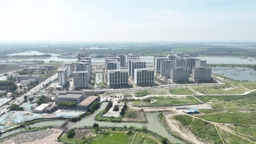 超 6000 套房源,华为上海西岑单身公寓项目预计 9 月底交付