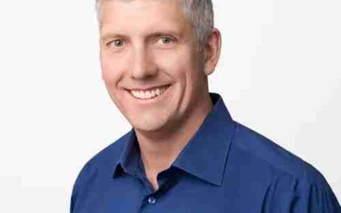 Rick Osterloh 掌舵谷歌软硬件：管理 2.5 万人，11 员大将操控安卓、Pixel 和 Chrome 生态